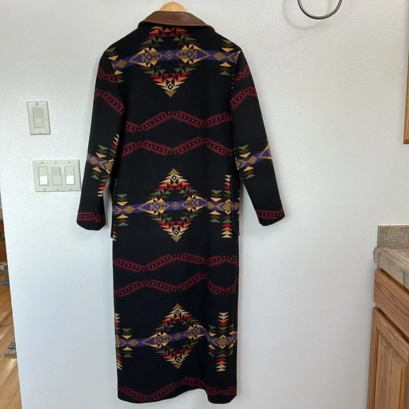 Pendleton maxi coat, wool with leather collar - Picture 4 of 9